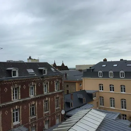 L'appartement Du Chateau Daire *